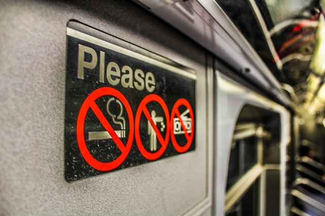 smoking not allowed warning