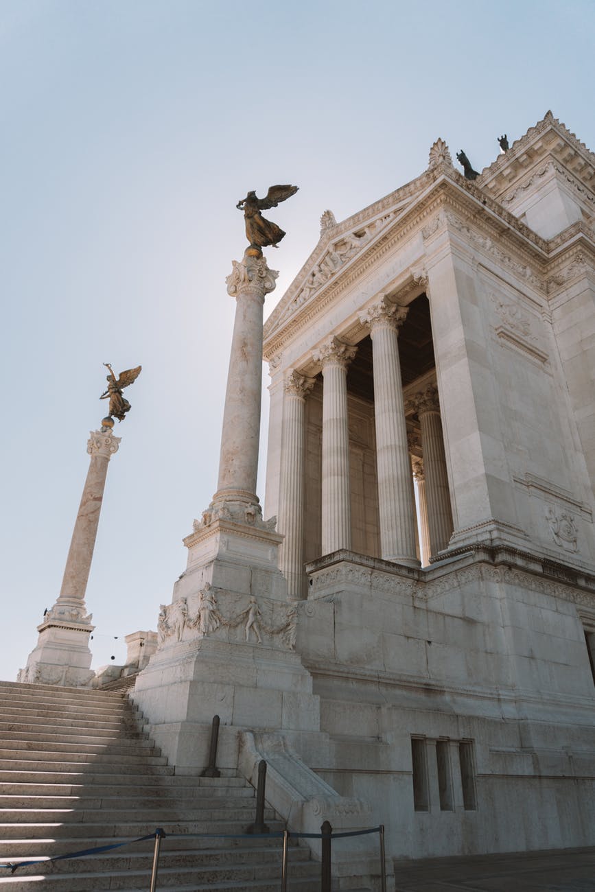 photo of monument during daytime